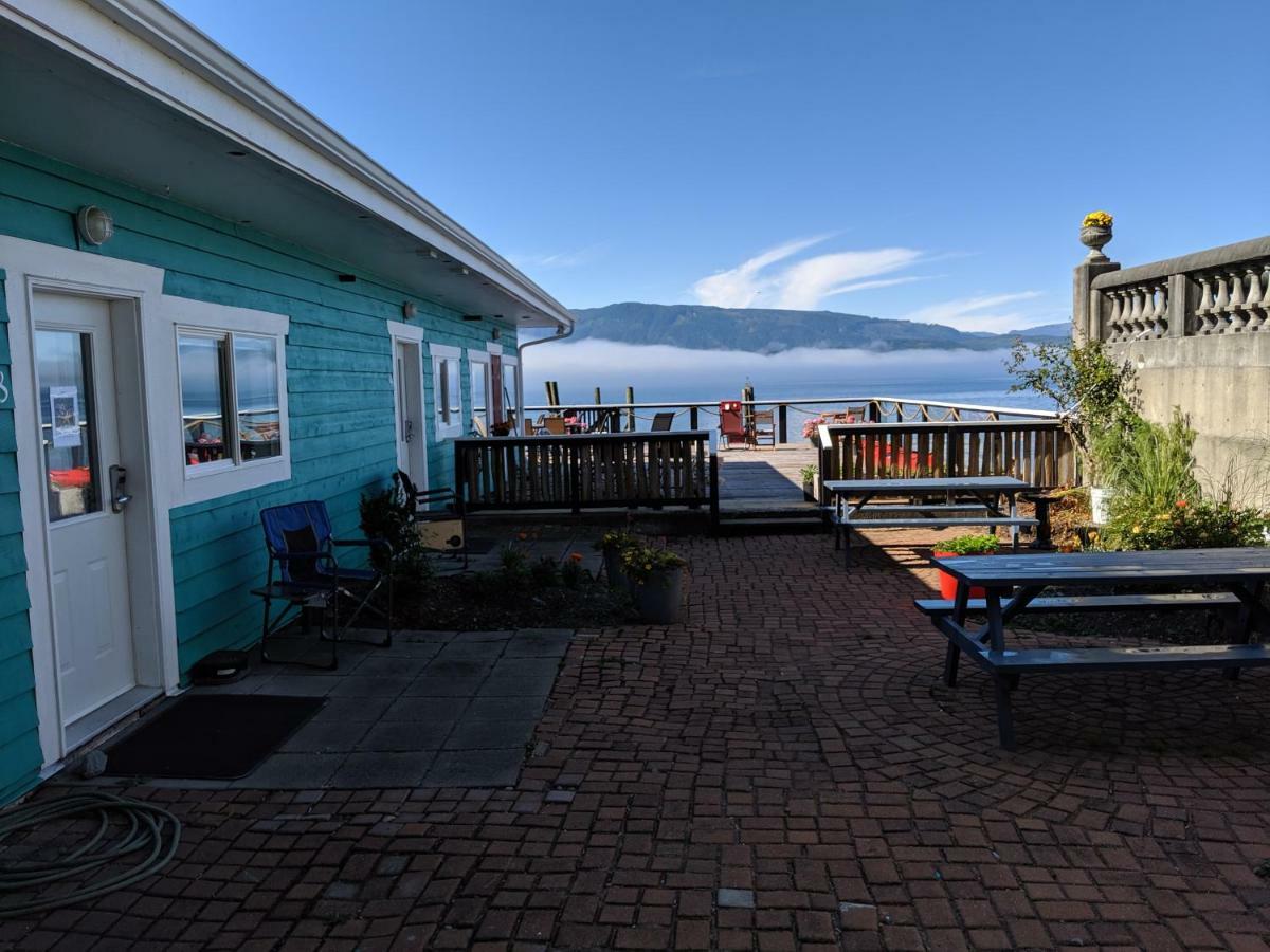 Nimpkish Hotel Alert Bay Bagian luar foto
